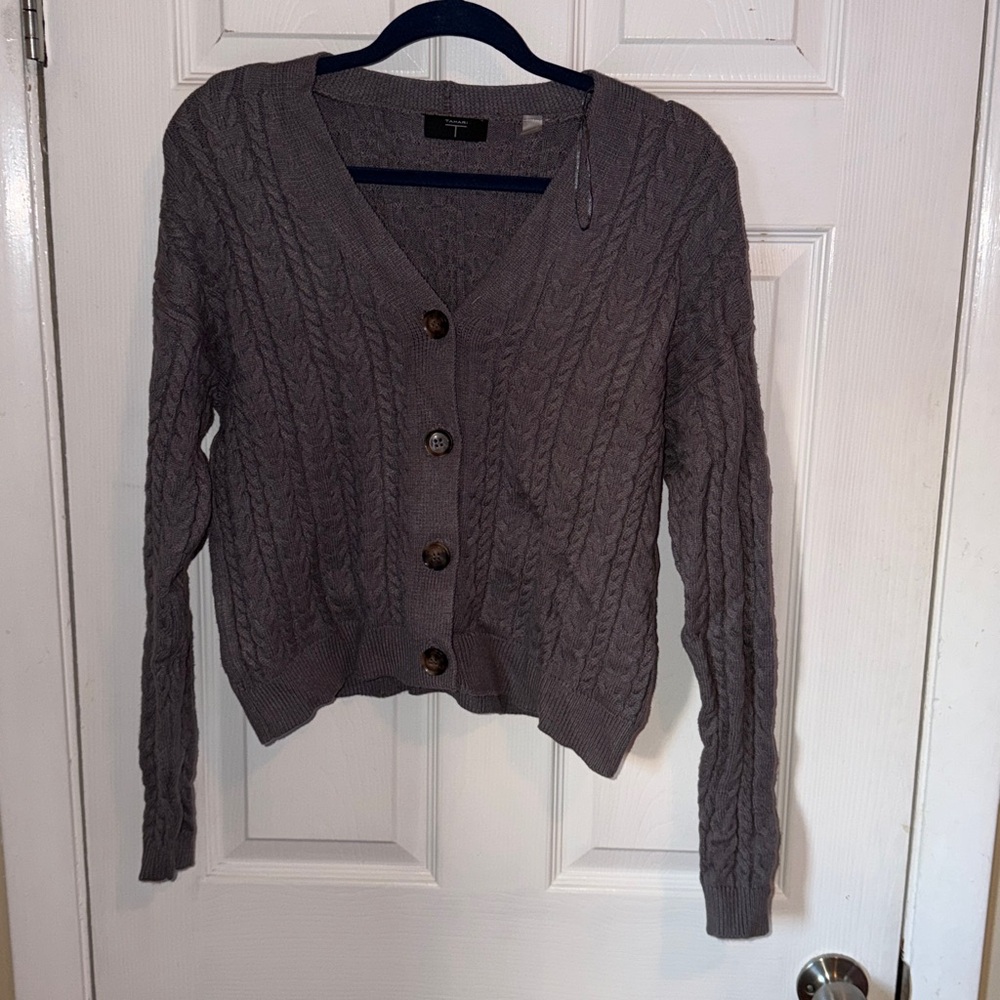 Tahari Gray Cable Knit Sweater